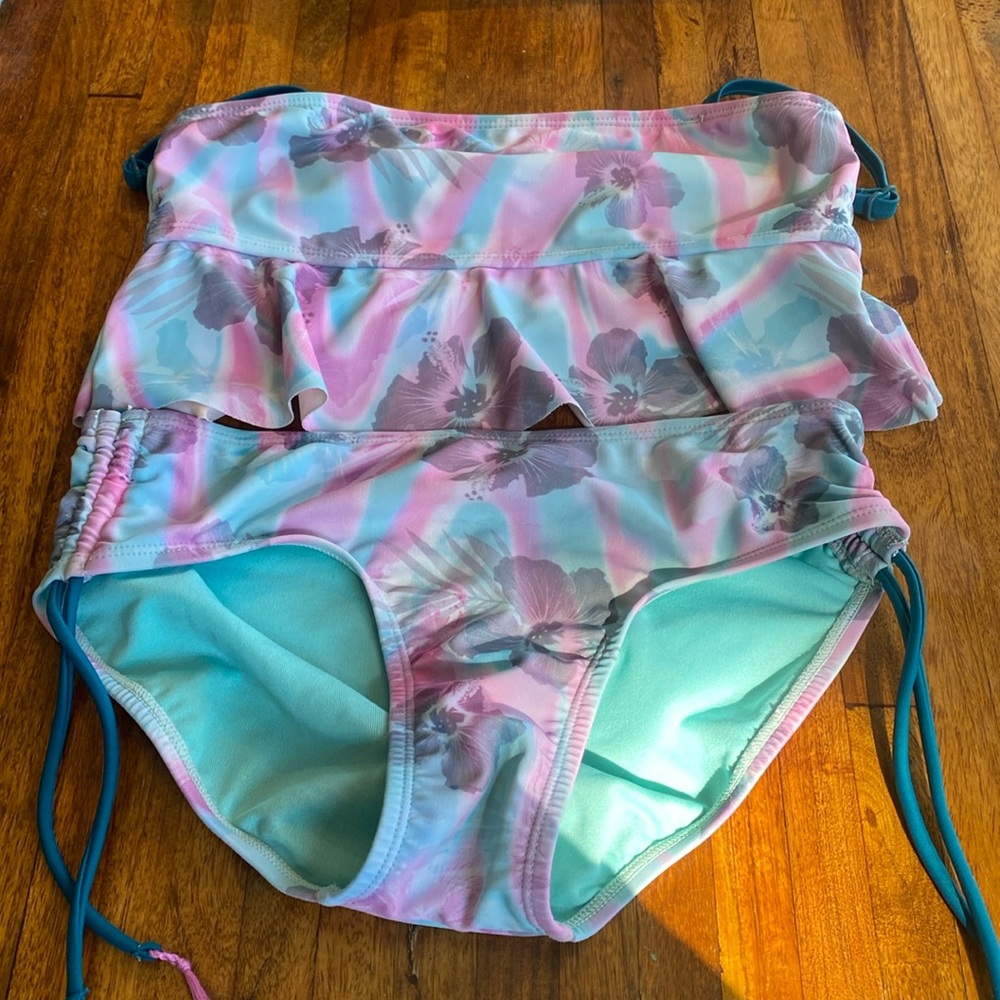 Justice Girls bikini pink and turquoise floral pattern size 12